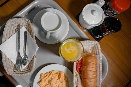 whatsapp_image_2025-02-18_at_20